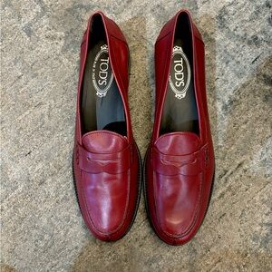 Tod’s Red, Leather Flats